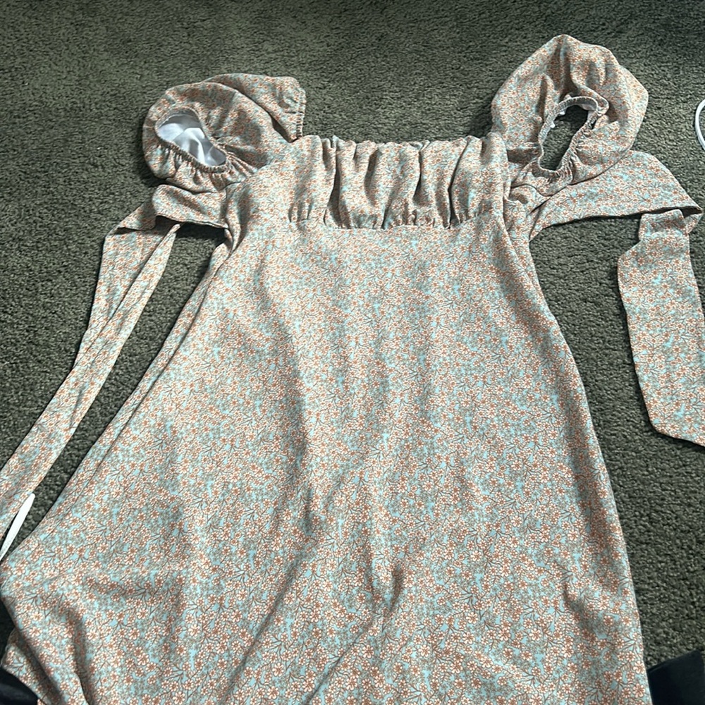 Floral Dress, Ties in back